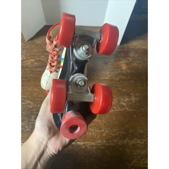 VTG 1983 Care Bears Roller Skates American Greetings by Brookfield Size 10j - Picture 7 of 9